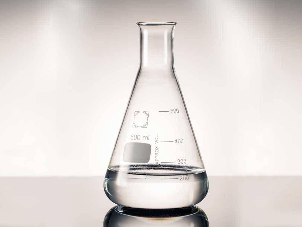 Cetearyl alcohol в косметике: вред или польза для женского здоровья?